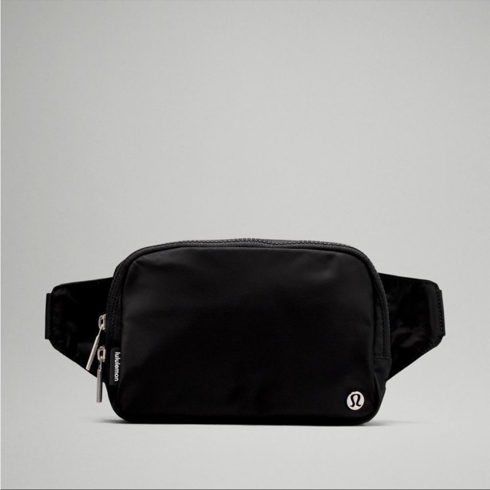Lululemon Everywhere Belt Bag Large